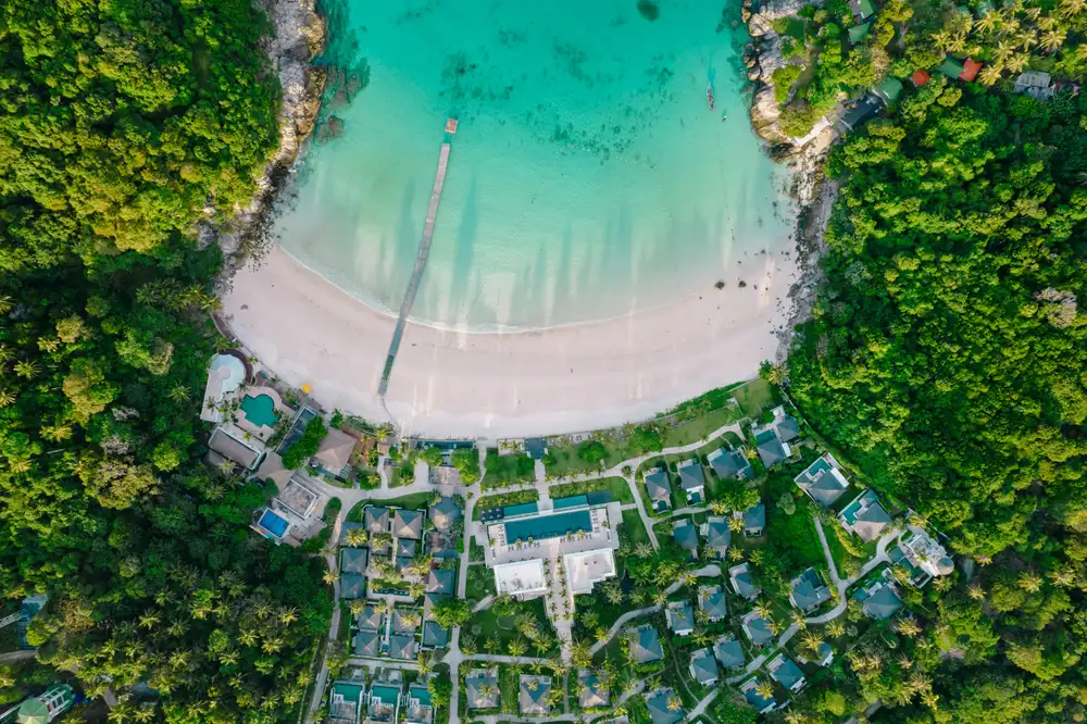 Best family resorts Phuket: a family beach resort on the Andaman coast