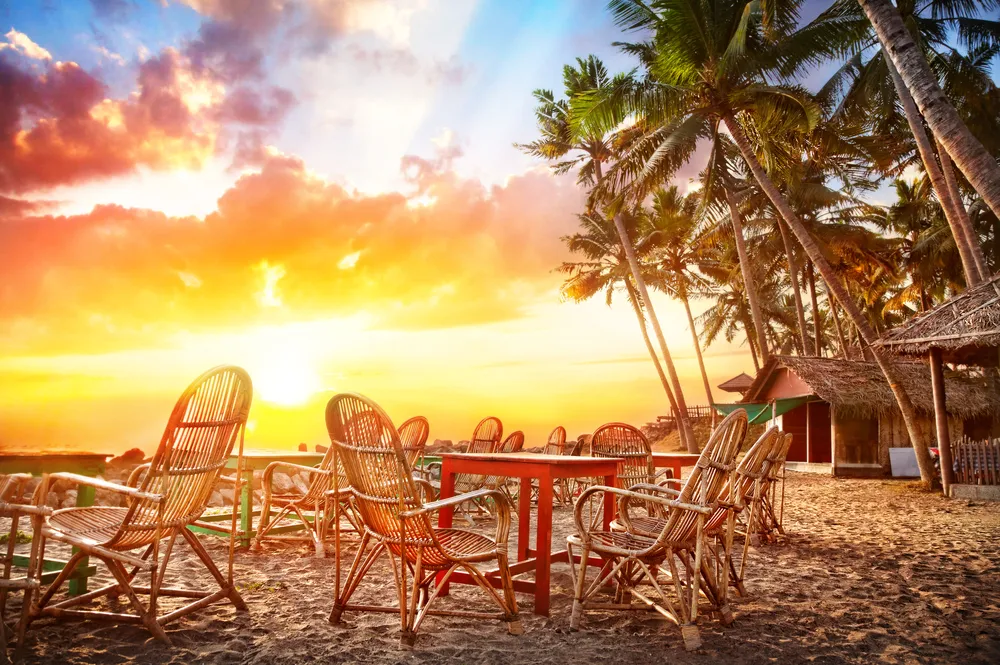 High Tide Beach Bar