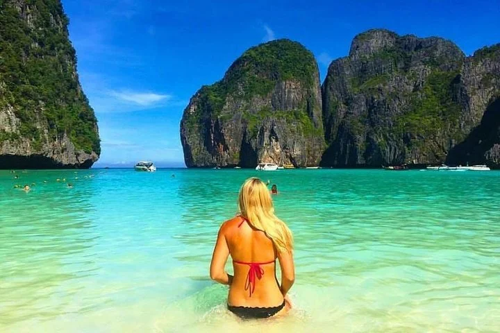 Phi Phi Island Big Boat Tour – Snorkeling, Beaches & Scenic Views - 3