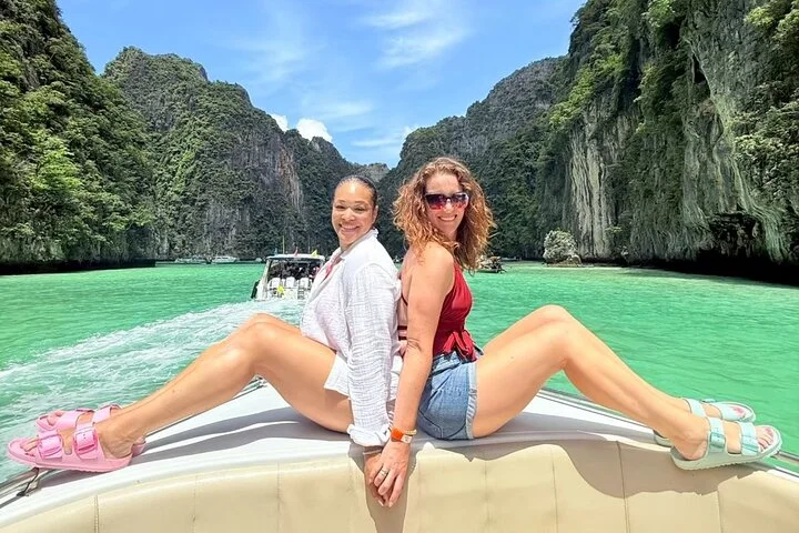Maya and Khai Escape Phi Phi Snorkeling by Speedboat