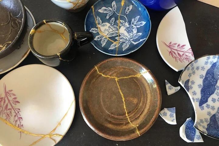 Modern Kintsugi workshop for Decorative Pieces
