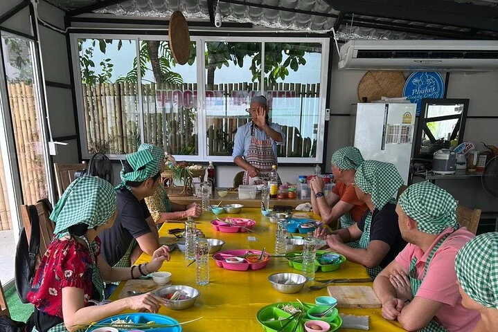 Authentic Thai Cooking Class & Local Market Experience