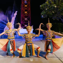 Manohra Dance